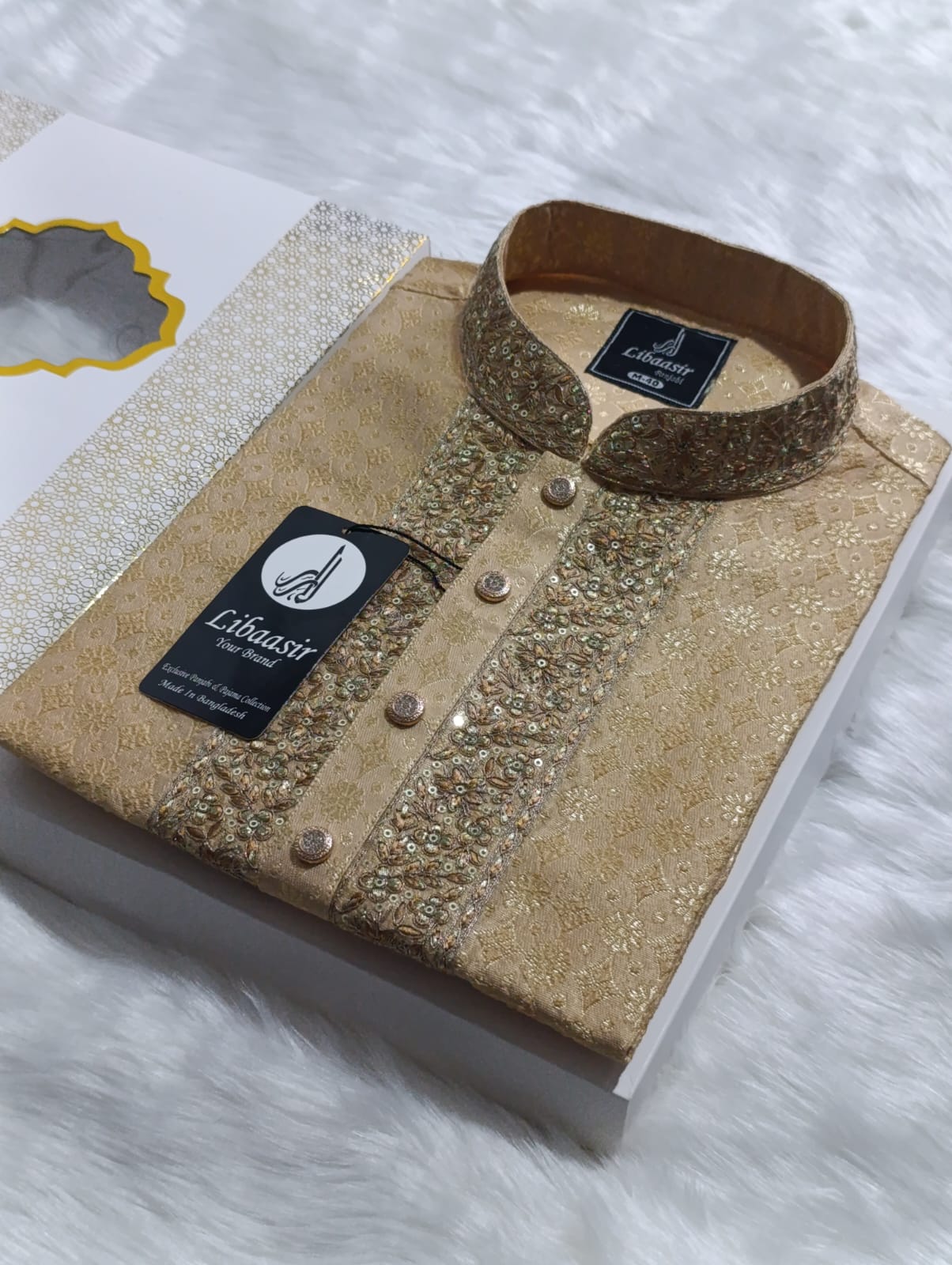 553 (Code: 553) রাজকীয় লাক্সারি কাতান পাটি প্রিমিয়াম পাঞ্জাবি - Image 1