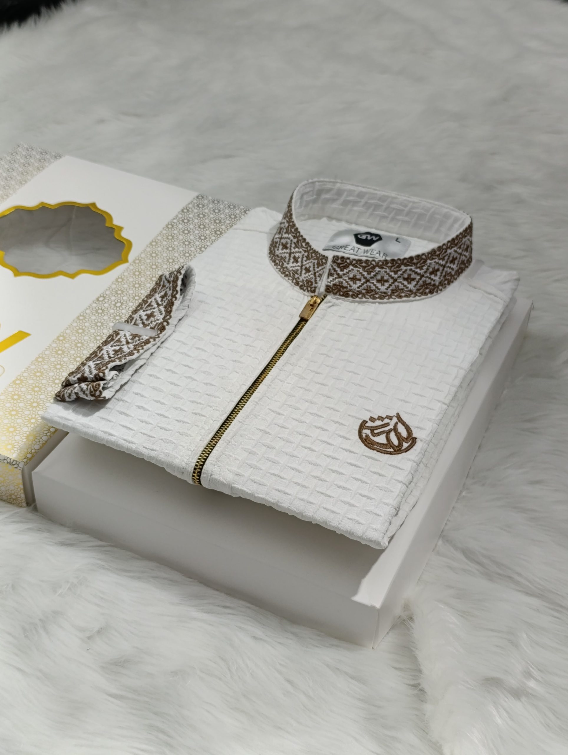 801 (Code: 801) প্রিমিয়াম পপকর্ন ফেব্রিক জিপার স্টাইল পাঞ্জাবি - Image 1